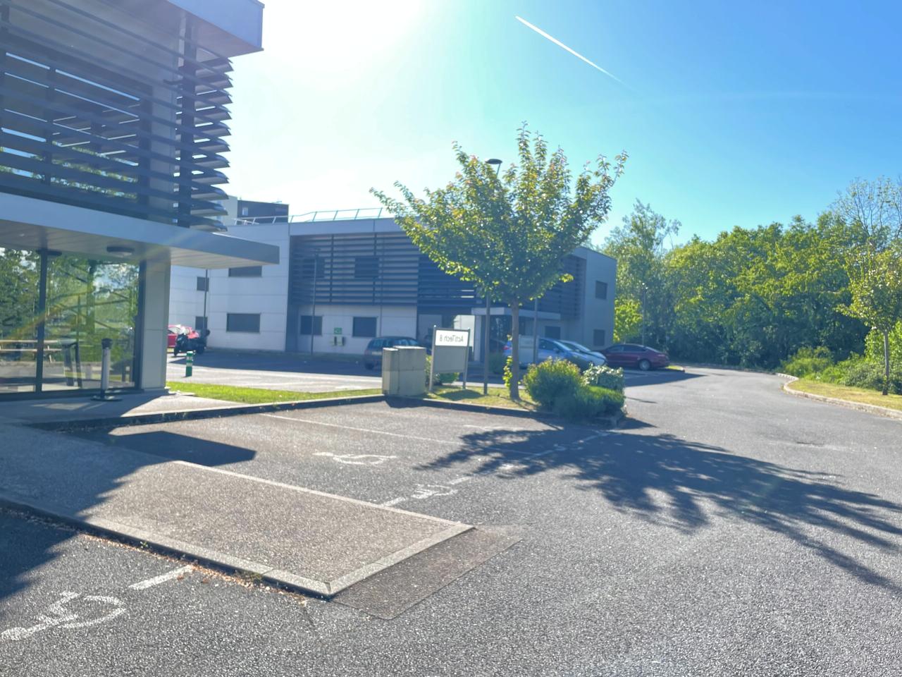 Bureau Archamps 1077m² Vente bureau Archamps Haute-Savoie OVBUR2531991 8